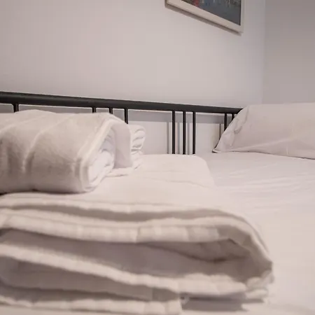 El Paseo De La Alameda De Apartment