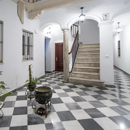 Apartment El Paseo De La Alameda De