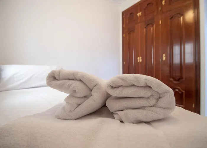 El Paseo De La Alameda De Cádiz