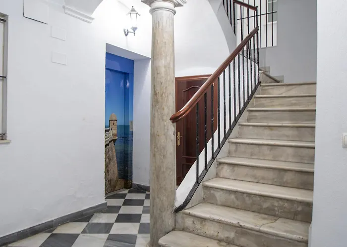 El Paseo De La Alameda De Lejlighed *